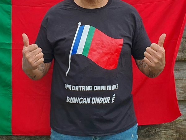 Djangan Undur é T-shirt