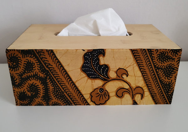Bamboe tissuebox Batik